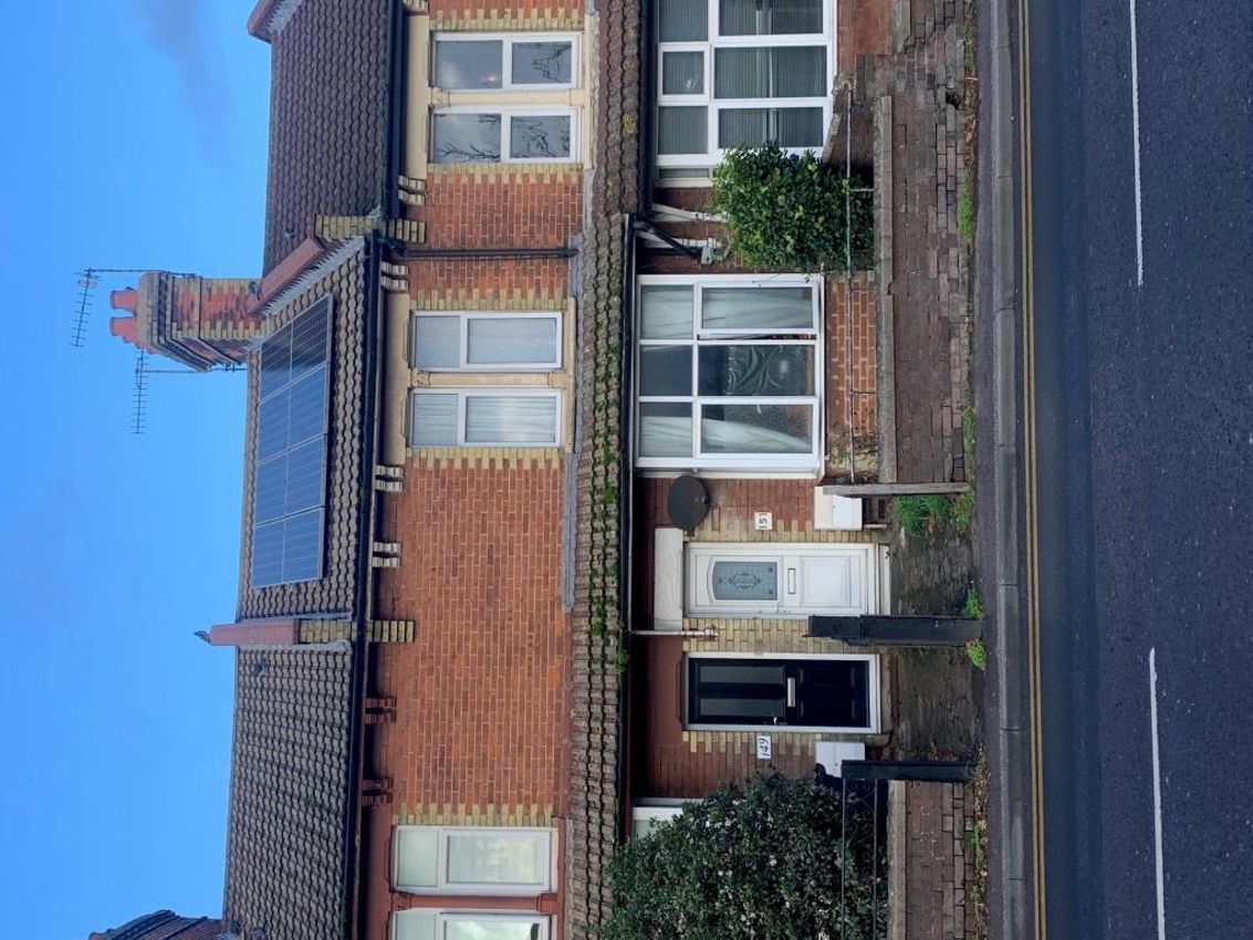 Auction 151 Sturry Road, Canterbury, Kent PropList