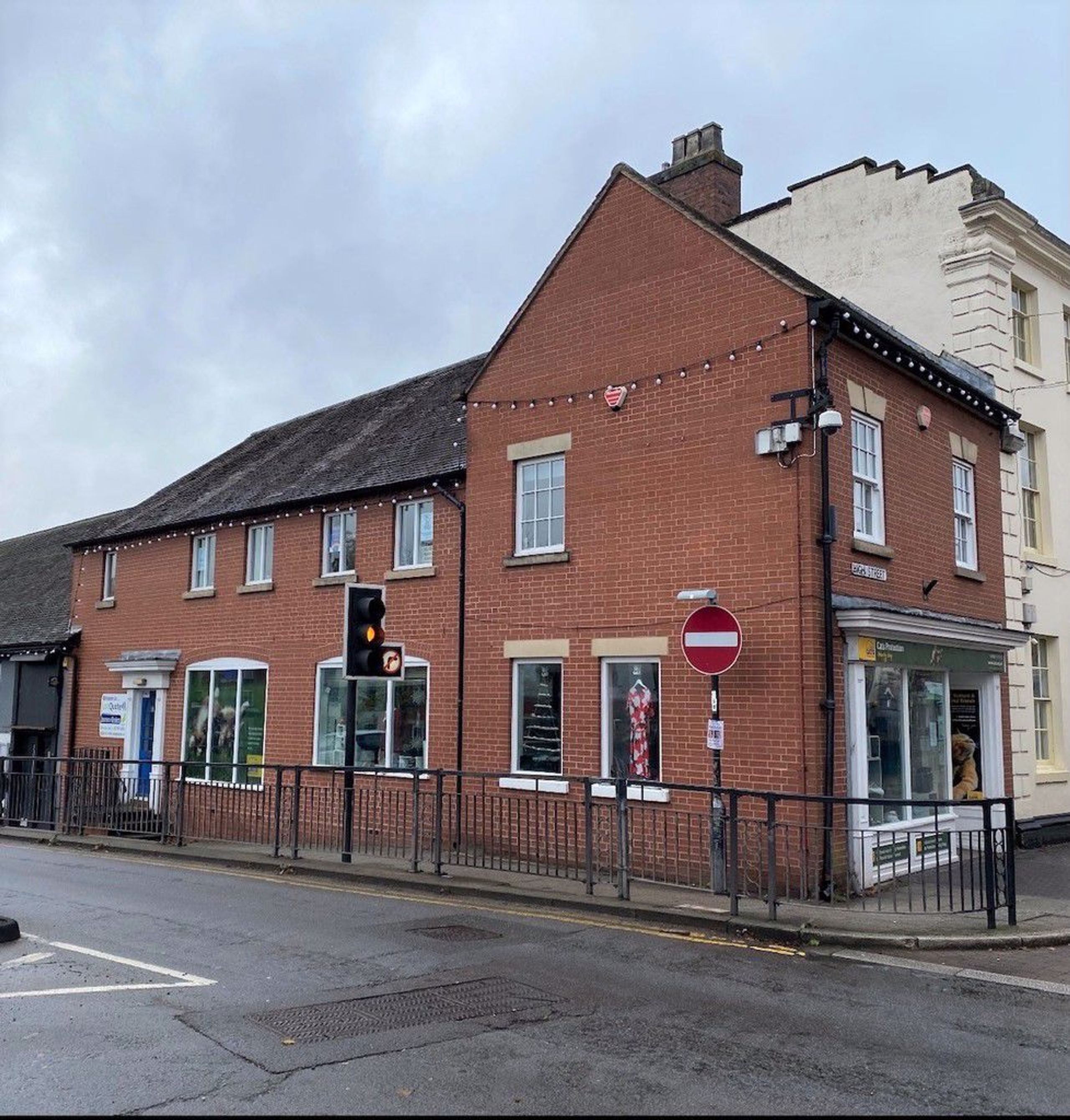 To Let 6 High Street, Stone, Staffordshire, ST15 8AW PropList