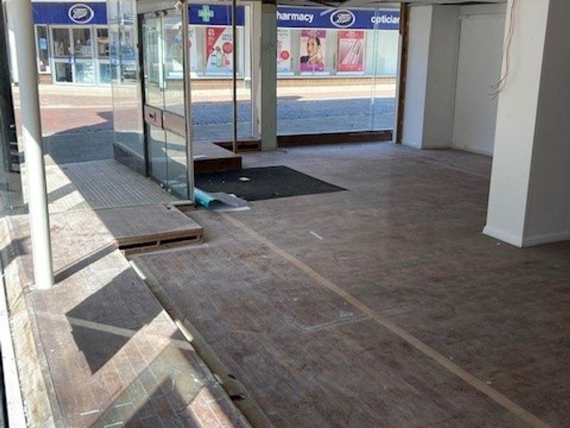 54 High Street, Ashford, Kent, TN24 8JN