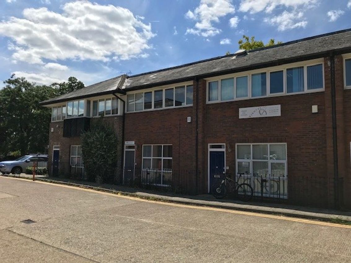 For Sale 3 Oriel Court, Twickenham PropList