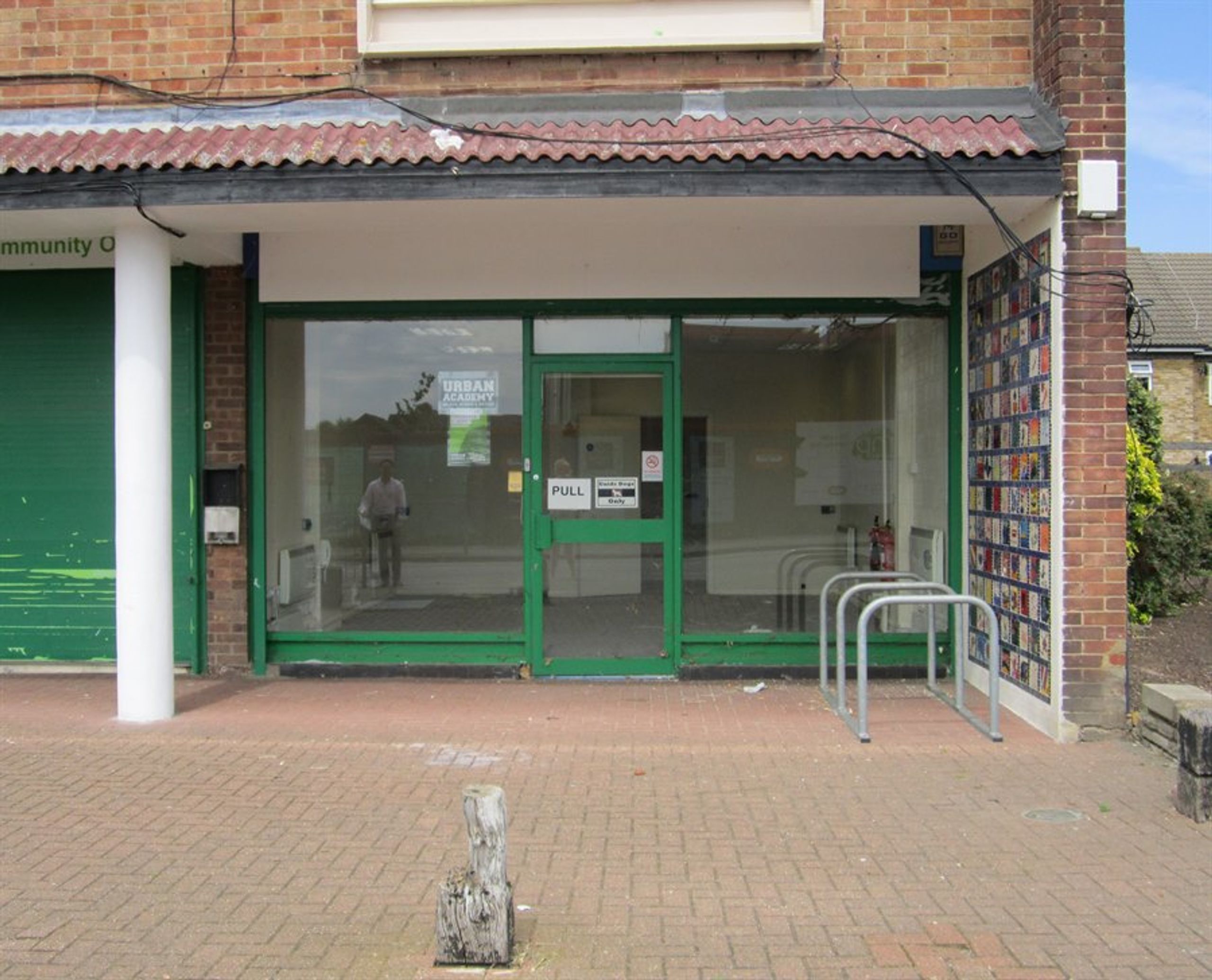 To Let 6 Norman House, Saxon Avenue, Feltham PropList