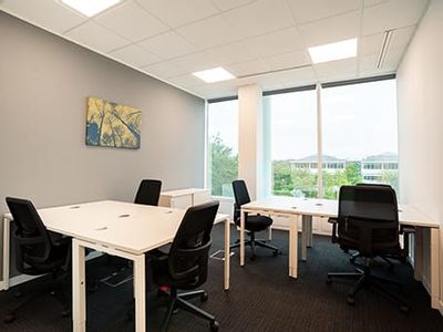 Property Image for 400 Pavilion Drive, Northampton, Northamptonshire, NN4 7PA