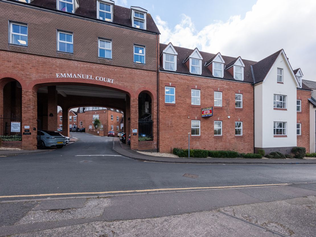 Douglas House, 1 Emmanuel Court, 14 - 16 Reddicroft, Sutton Coldfield, West Midlands, B72 1TJ