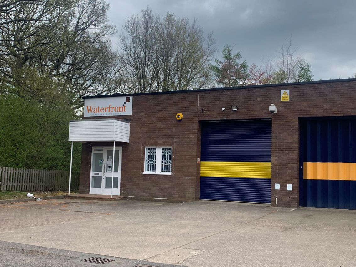 To Let 17 Colemeadow Road, North Moons Moat, Redditch, Worcestershire