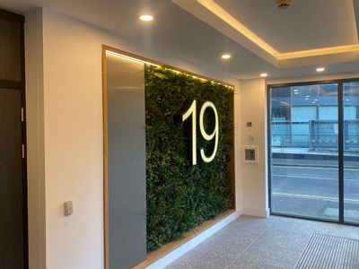 Property Image for 19 Bedford Street, Belfast, County Antrim, BT2 7EJ