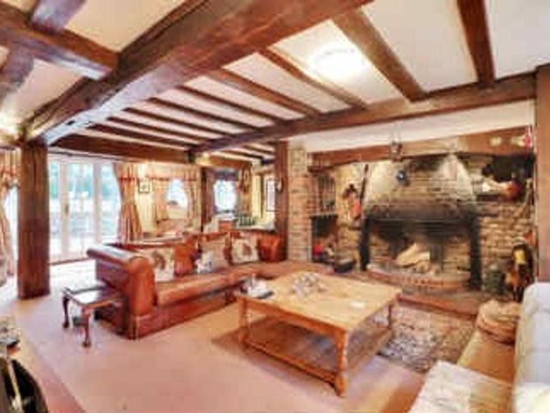 Parkfields Farm, Hophurst Lane, Crawley Down, Crawley, West Sussex, RH10 4LN