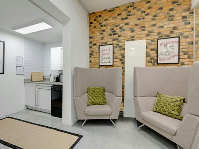 Property Image for Studio 3, The Courtyard, 100 Villiers Road, Willesden, NW2 5PJ