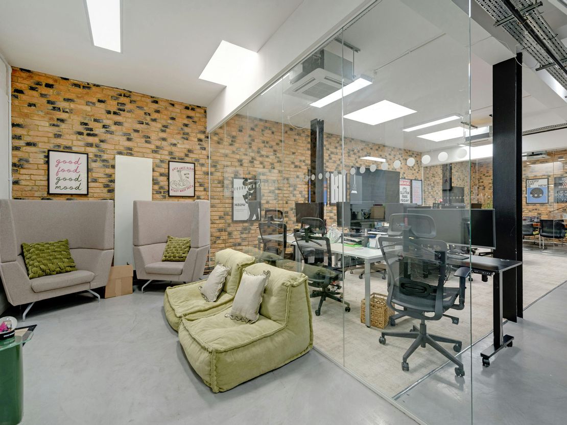 Studio 3, The Courtyard, 100 Villiers Road, Willesden, NW2 5PJ