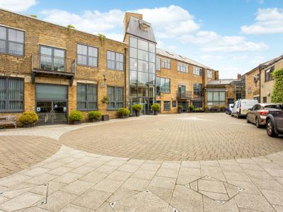 Property Image for Studio 3, The Courtyard, 100 Villiers Road, Willesden, NW2 5PJ