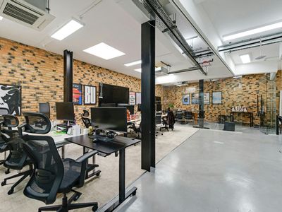 Property Image for Studio 3, The Courtyard, 100 Villiers Road, Willesden, NW2 5PJ