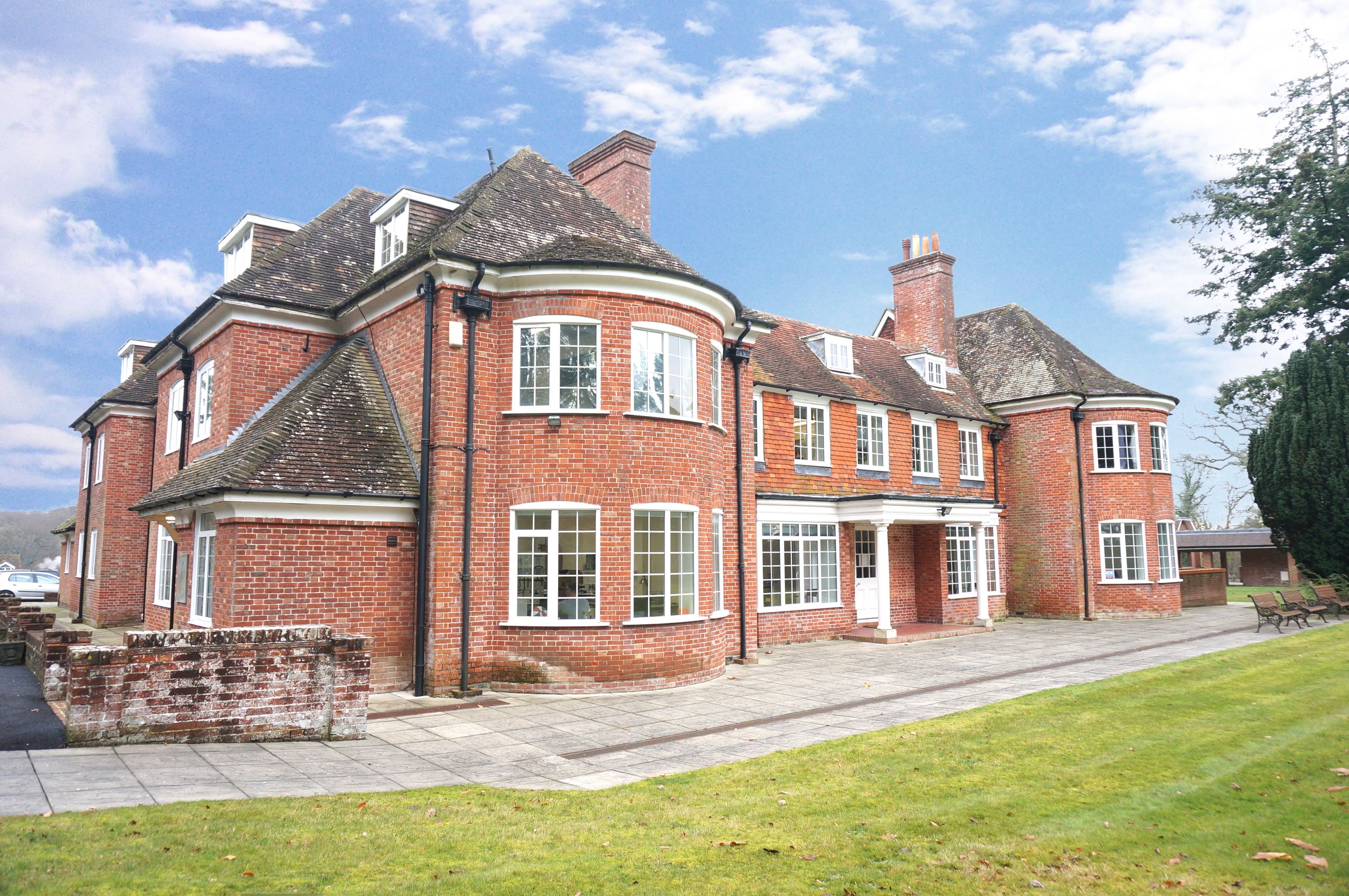 To Let Trelew Suite 3 Ashurst Lodge, Lyndhurst Road, Ashurst