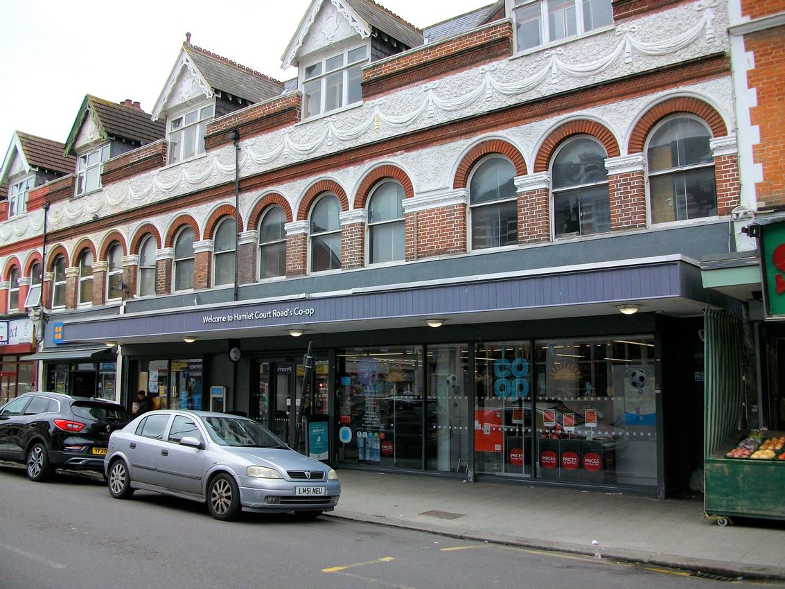 To Let First And Second Floor 165/169, Hamlet Court Road, Westcliff On Sea, Essex, SS0 7EL
