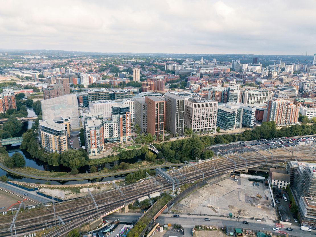 Z Whitehall Riverside, Leeds, LS1 4BN