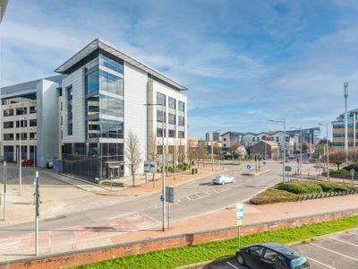 Property Image for 4 Callaghan Square, 4 Callaghan Square, Cardiff, CF10 5BT