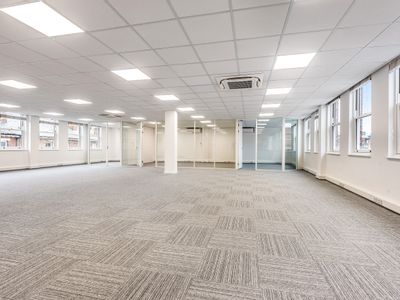 Property Image for 25 - 29 Queen Street, Maidenhead, South East, SL6 1NB