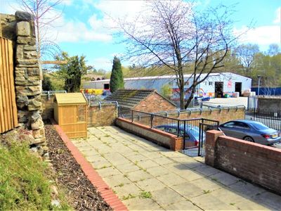 Property Image for 2 commercial brow, spectrum business centre, sk14 2jw