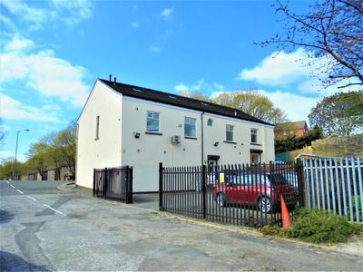 Property Image for 2 commercial brow, spectrum business centre, sk14 2jw