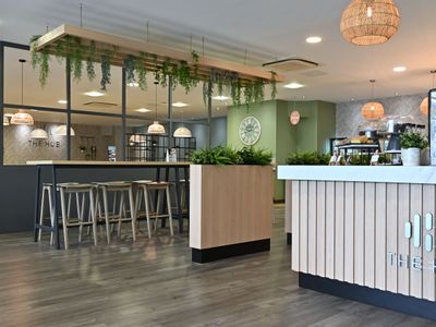 Property Image for Lakeside Business Park, Western Road, Portsmouth, Hampshire, PO6 3EN