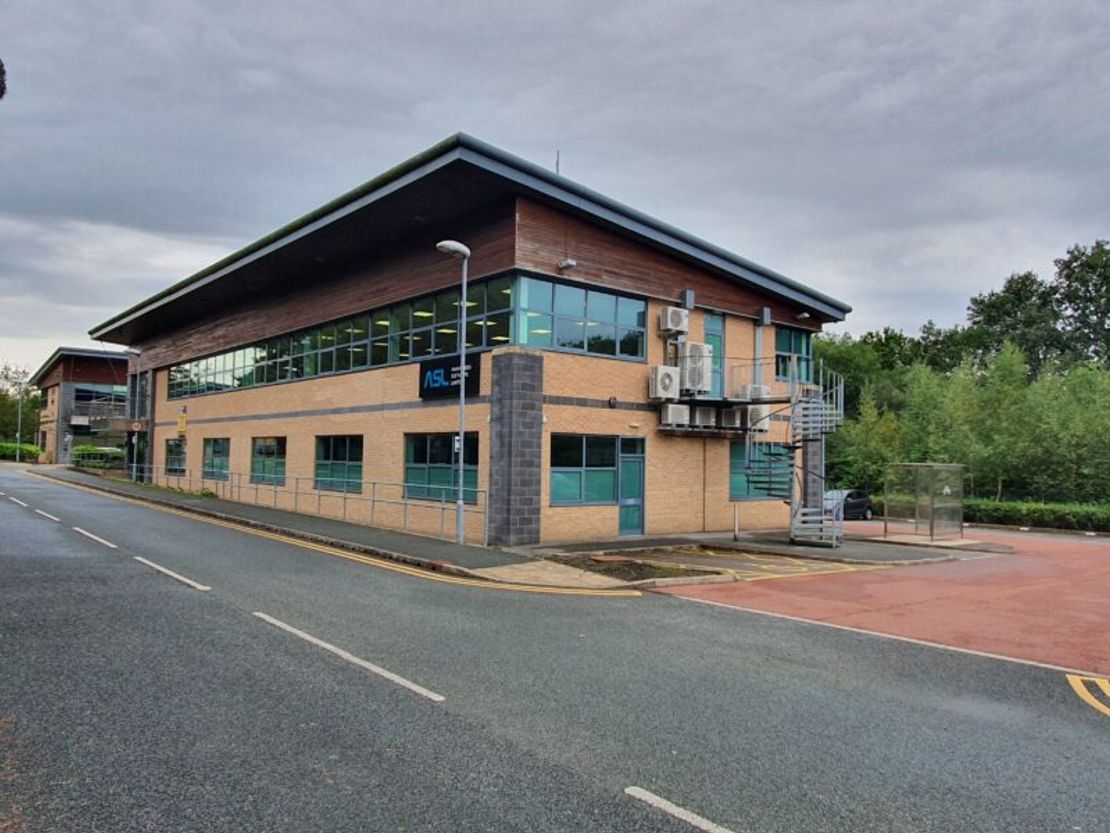Stockport, Greater Manchester, SK7 5EH