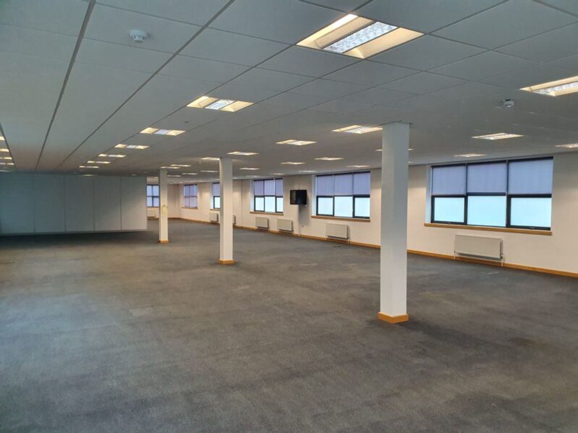 To Let Stockport, Greater Manchester, SK7 5EH PropList