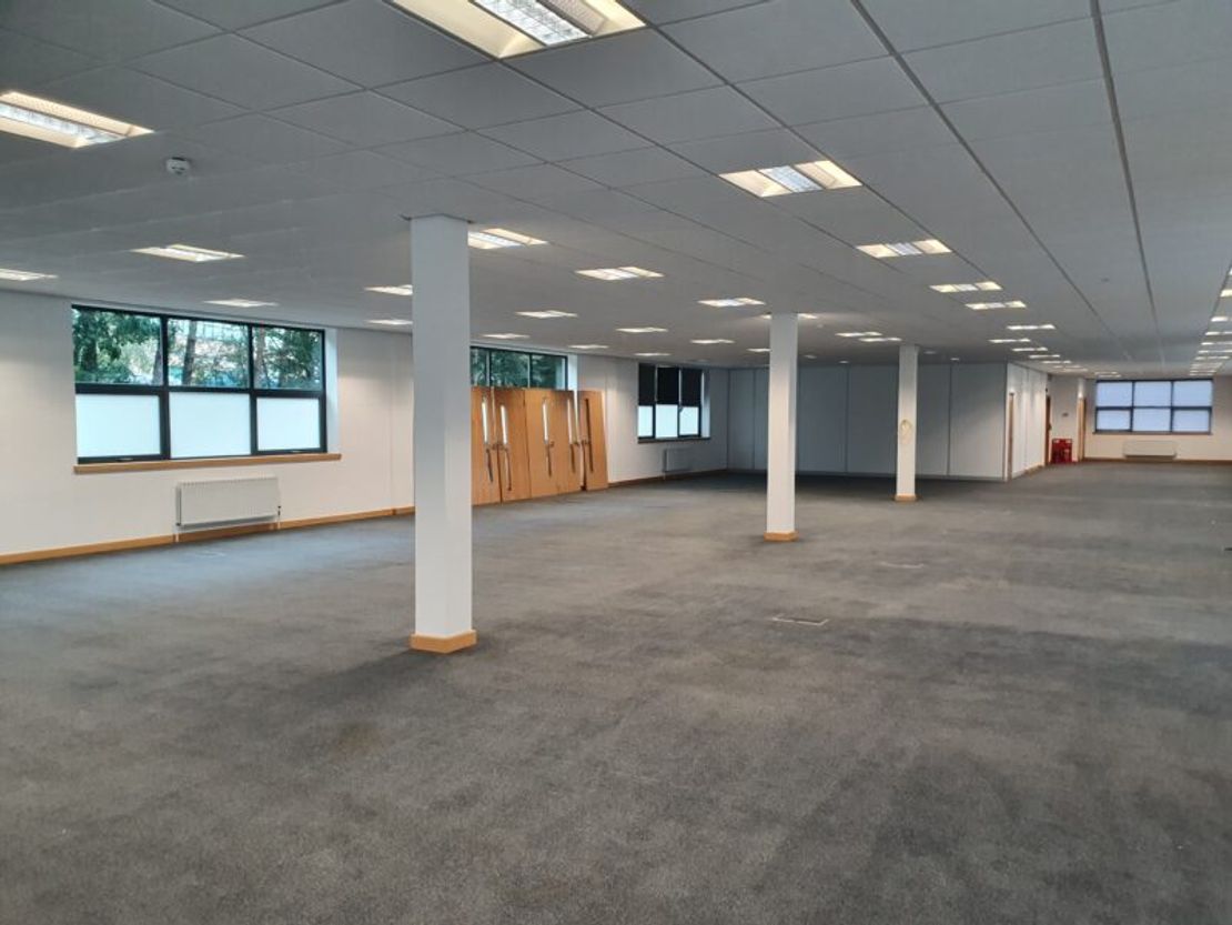 Stockport, Greater Manchester, SK7 5EH