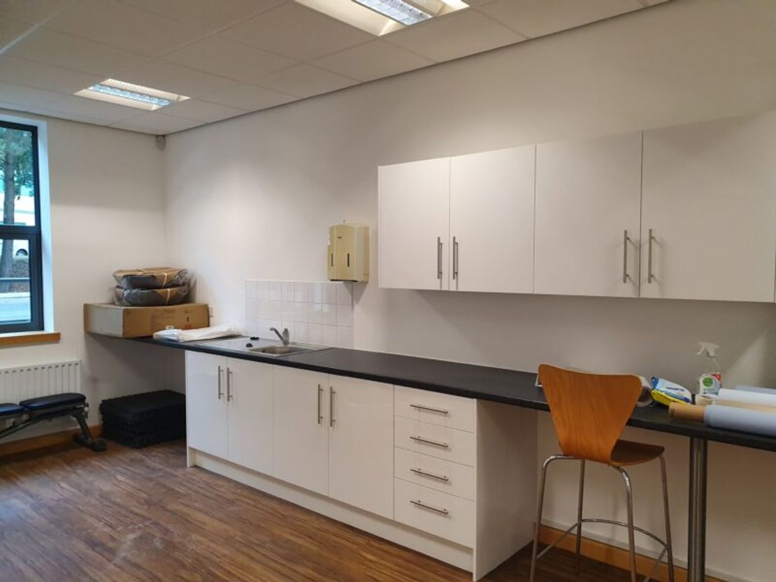 Stockport, Greater Manchester, SK7 5EH