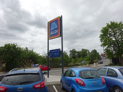 Property Image for Lane End, Urban Rd, Kirkby in Ashfield, Nottingham NG17 8AP