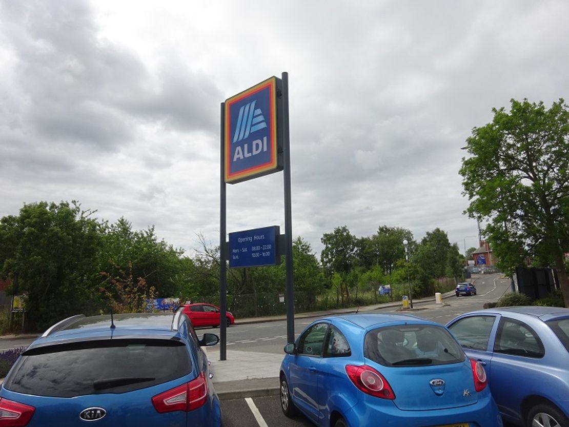 Lane End, Urban Rd, Kirkby in Ashfield, Nottingham NG17 8AP