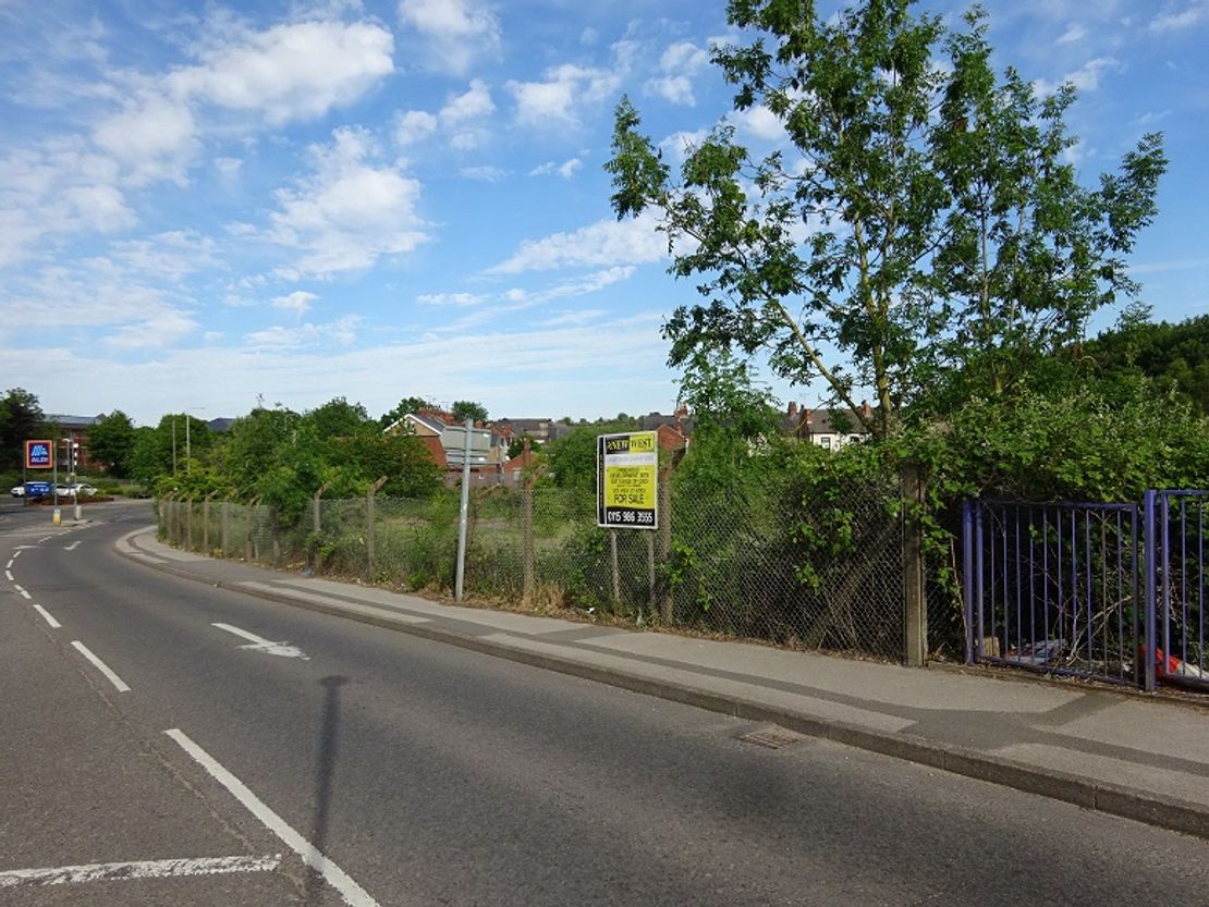 Lane End, Urban Rd, Kirkby in Ashfield, Nottingham NG17 8AP