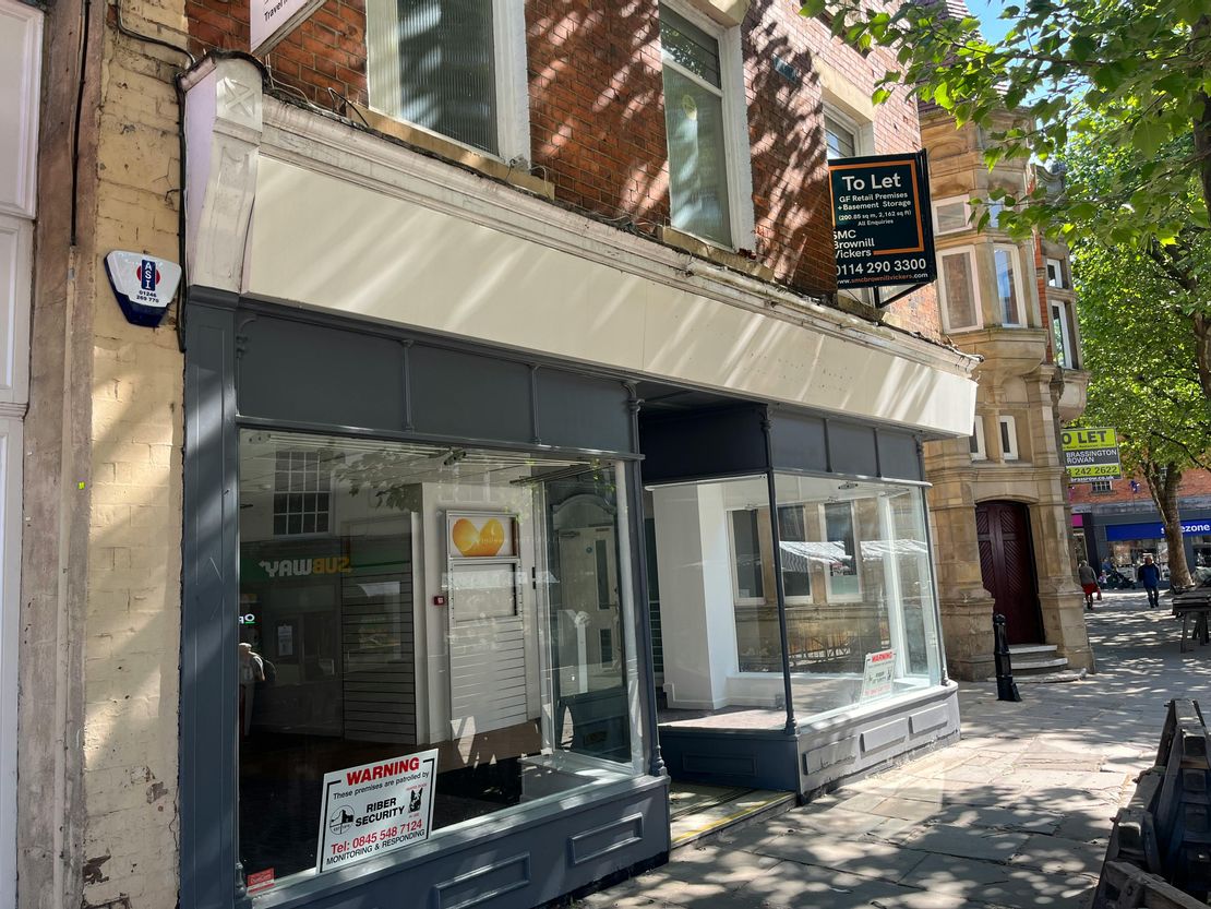 4 Central Pavement, Chesterfield, S40 1PQ
