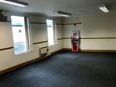 Property Image for 4 Central Pavement, Chesterfield, S40 1PQ