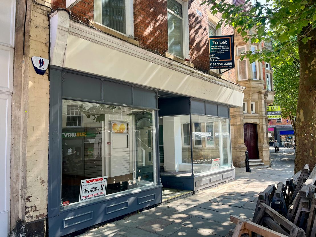 4 Central Pavement, Chesterfield, S40 1PQ