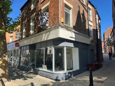 Property Image for 4 Central Pavement, Chesterfield, S40 1PQ