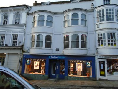 Property Image for Upper Floors 60-61 High Street, Winchester, Hampshire, SO23 9BX