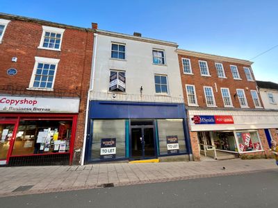 Property Image for 33 Castle Street, Hinckley, Leicestershire, LE10 1DA