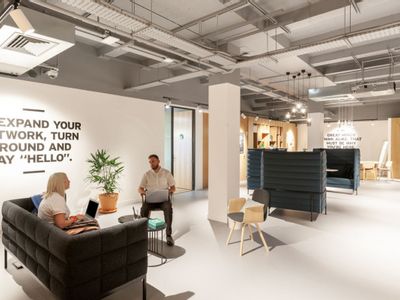 Property Image for 100 Avebury Boulevard, Central Milton Keynes, Milton Keynes, MK9 1FH