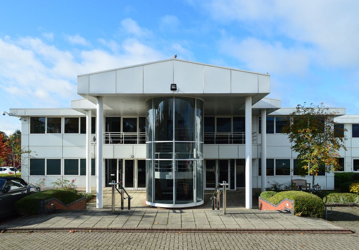 To Let Charleston House, Snowdon Drive, Winterhill, Milton Keynes, MK6