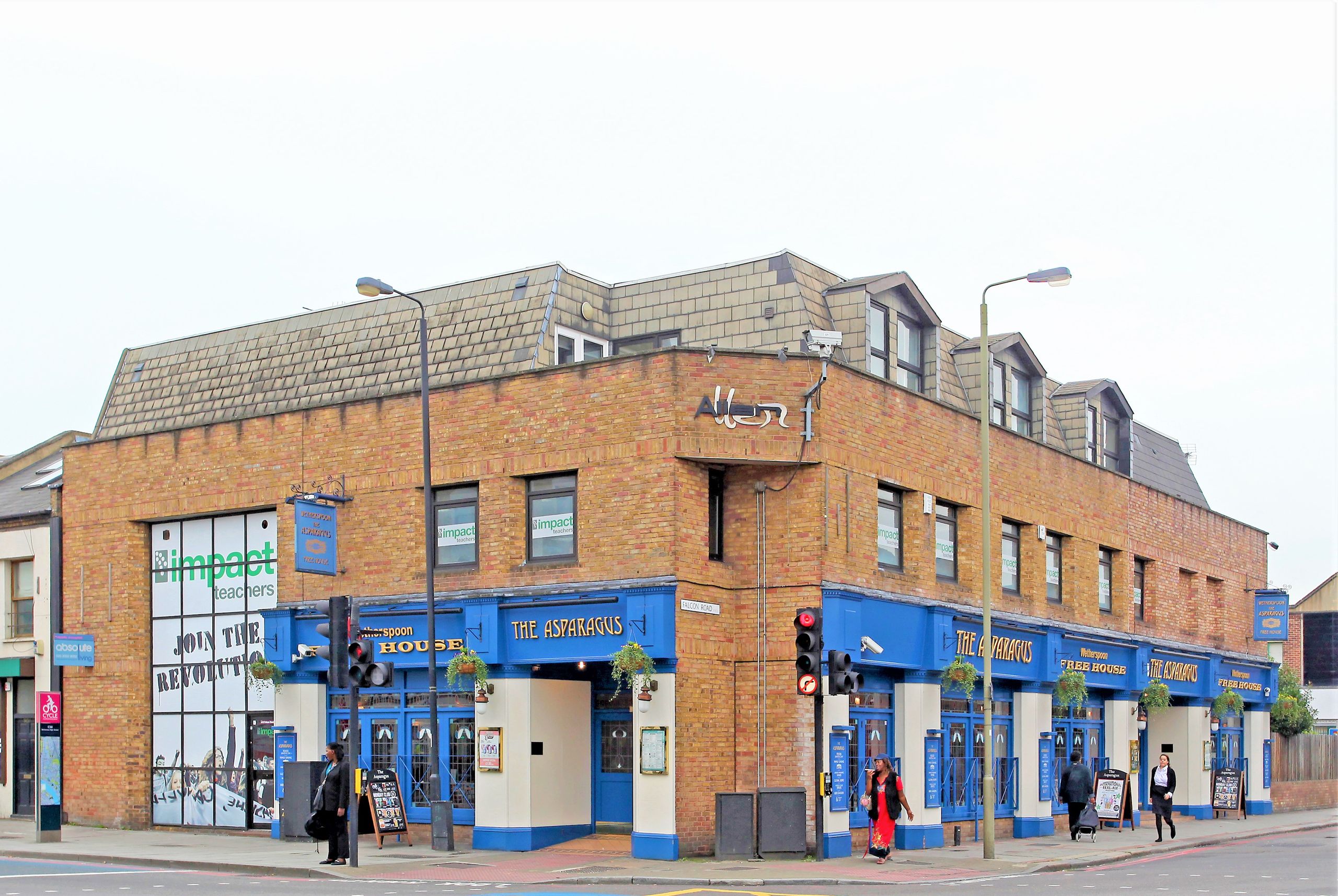 To Let 113 Falcon Road, London, Greater London, SW11 2PL PropList