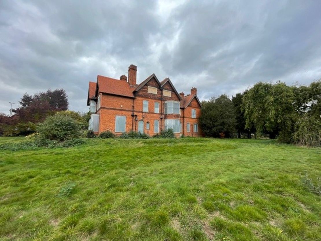 Highfields School, London Road, Balderton, Nottinghamshire, NG24 3AL
