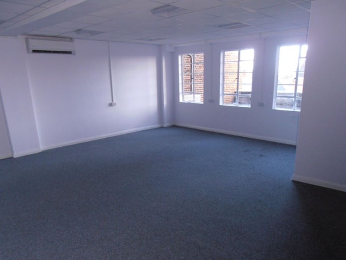 Station Rd, Upminster RM14