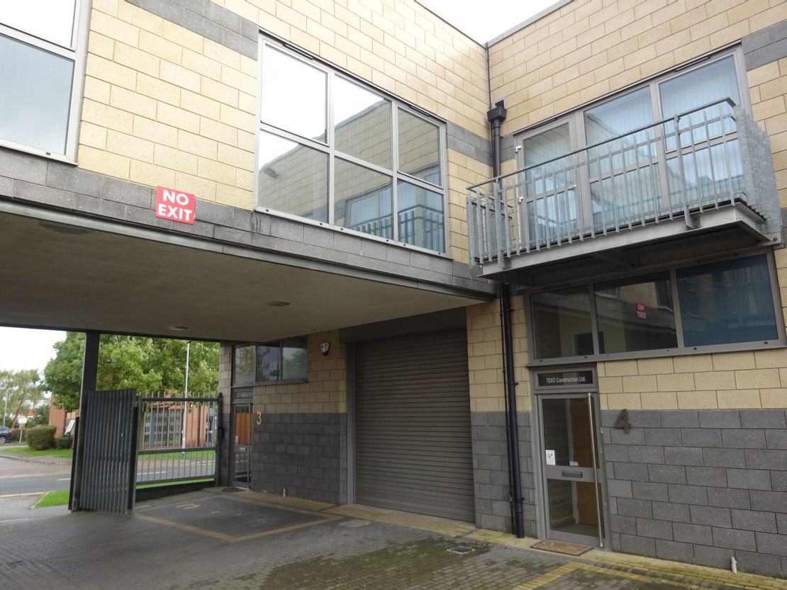 Westpoint, Durham Road, Laindon, Basildon, Essex, SS15 6PH