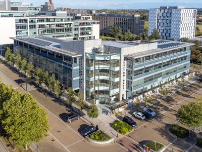 Property Image for 401 Grafton Gate, Central Milton Keynes, Milton Keynes, Buckinghamshire, MK9 1AQ