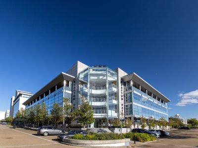 Property Image for 401 Grafton Gate, Central Milton Keynes, Milton Keynes, Buckinghamshire, MK9 1AQ