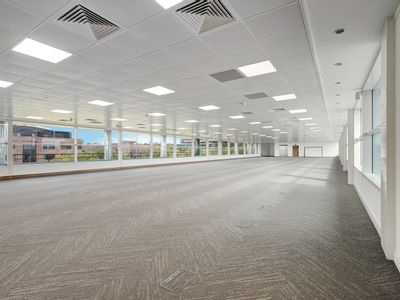 Property Image for 401 Grafton Gate, Central Milton Keynes, Milton Keynes, Buckinghamshire, MK9 1AQ