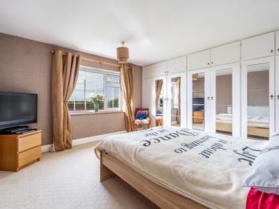 Property Image for Poplar Farm Caravan Park and Restaurant | Chapel Lane | Addlethorpe | Skegness | Lincolnshire | PE24 4TG