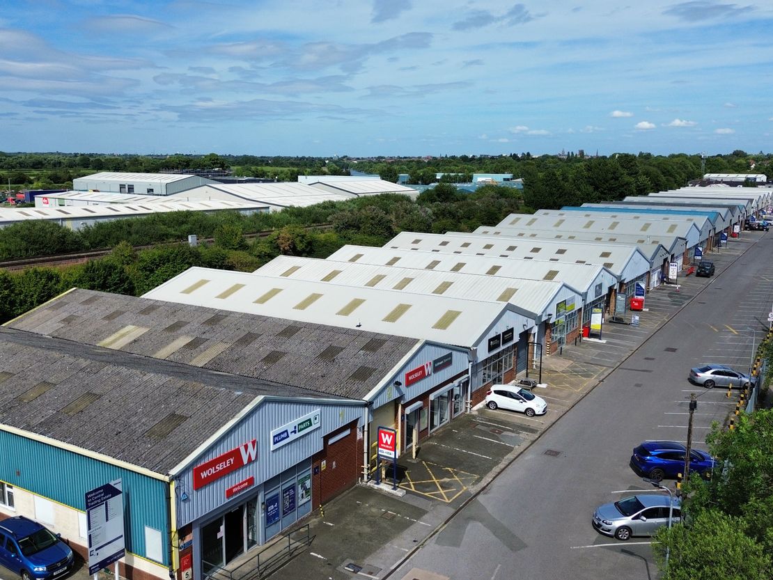 Unit 15 Central Trading Estate, A5104 A55, Marley Way, Saltney, Chester, Cheshire, CH4 8SX