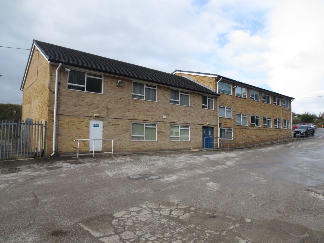 To Let Low Mills, Ghyll Royd, Guiseley, Leeds, West Yorkshire, LS20 9LT PropList