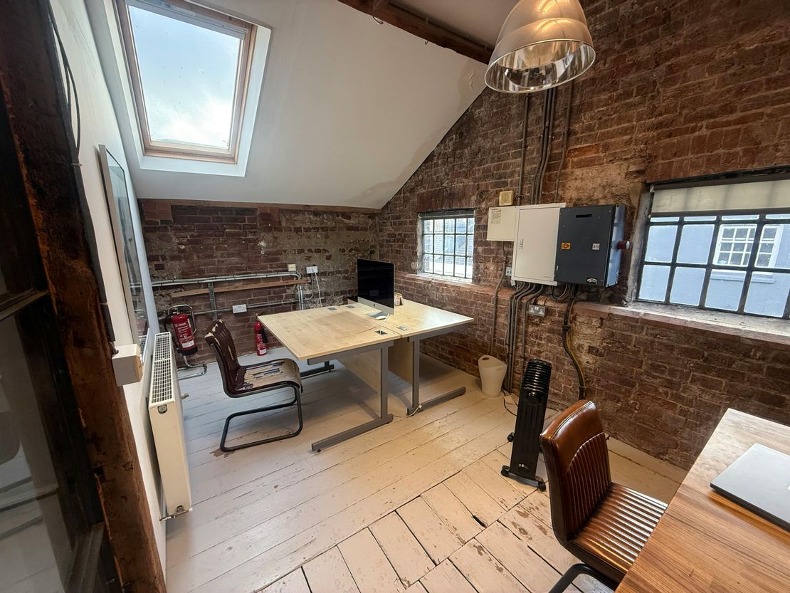 2nd Floor Front Office, The Old Grain Store, 127 Gloucester Road, Brighton, BN1 4AF