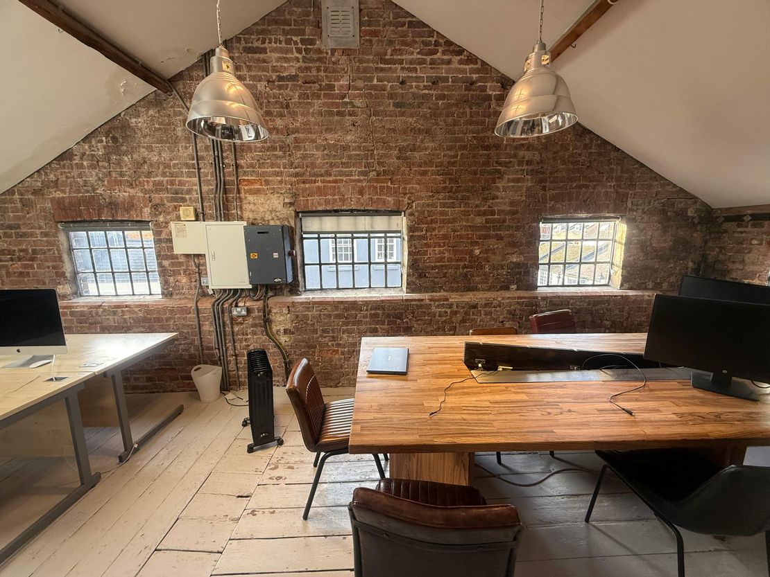 2nd Floor Front Office, The Old Grain Store, 127 Gloucester Road, Brighton, BN1 4AF