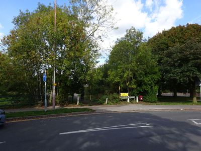 Property Image for Burton Rd, Gedling, Nottingham NG4 2QF